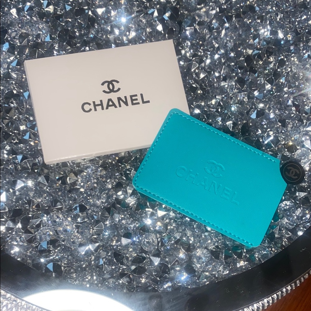 CHANEL Turquoise Card Holder and Mirror luxury NWT box